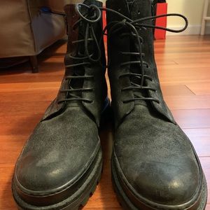 vince edgar plain toe boot